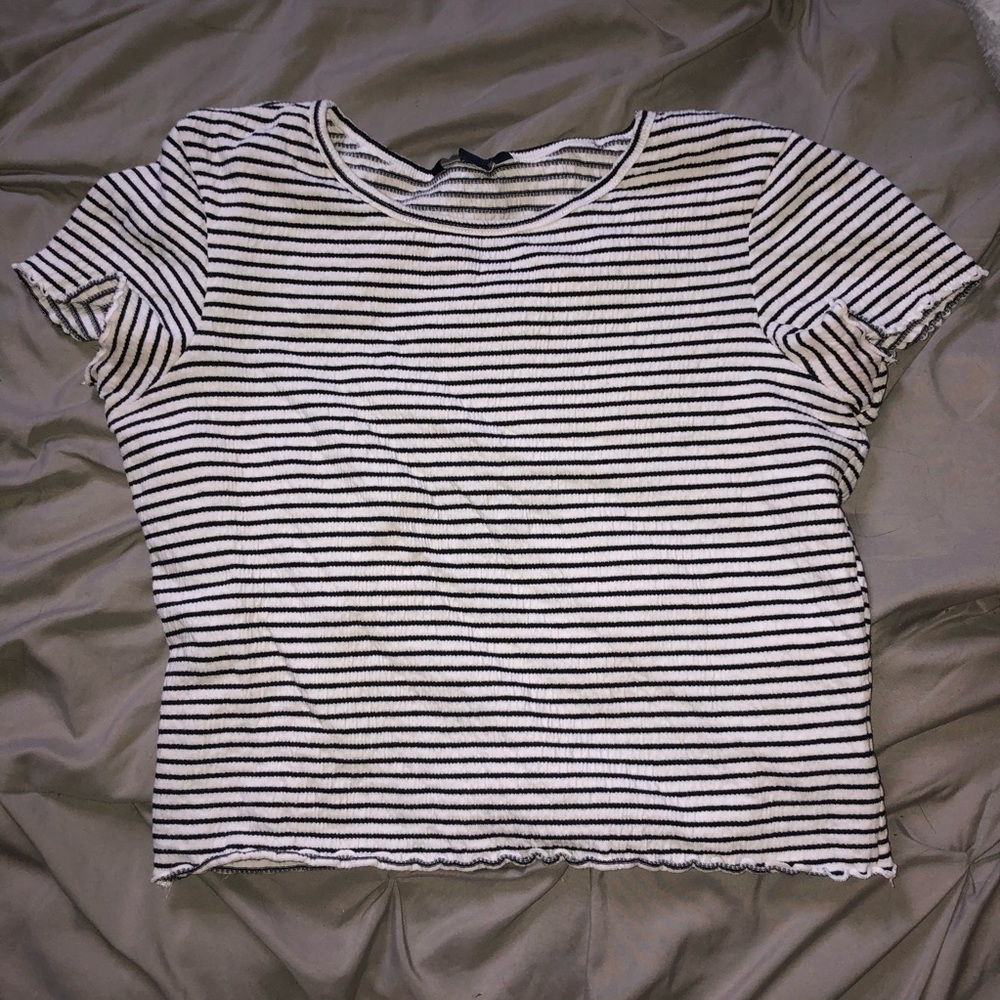 American Eagle crop top